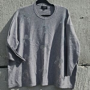 Chic Off-the-Shoulder Gray Sweater